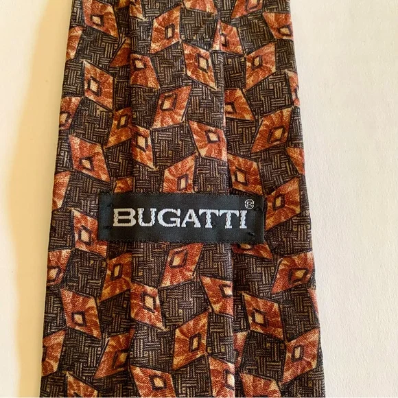Bugatti. 100% Italian Silk Necktie. Brown and Orange diamond pattern on … - Picture 2 of 6